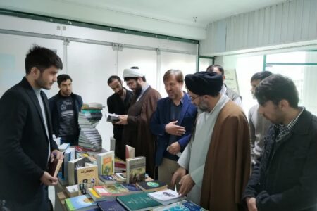 افتتاح نمایشگاه دستاوردهای پژوهشی نمایندگی المصطفی در گلستان