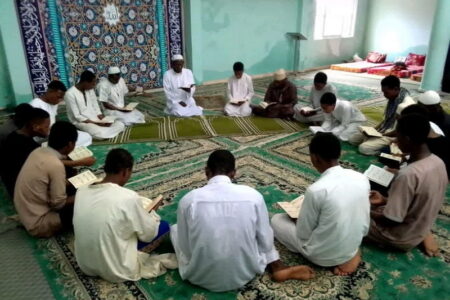 مراسم معنوی اعتکاف در مسجد الزهرا(سلام الله علیها) ماژونگاه برگزار شد+ تصاویر