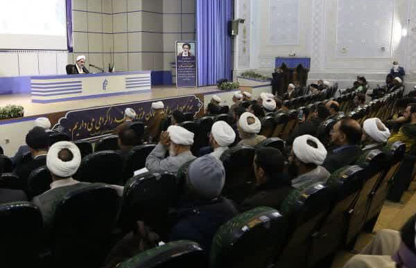 اساس جهاد تبیین گسترش معارف اهل بیت(علیهم السلام) در جهان است