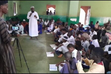 محفل انس با قرآن در گینه بیسائو  به مناسبت روز جهانی قدس
