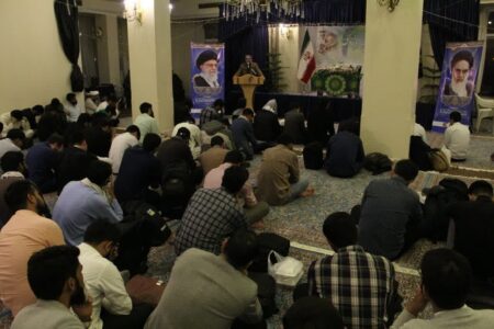 مراسم اعتکاف ویژه طلاب غیر ایرانی نمایندگی خراسان  در حرم مطهر رضوی