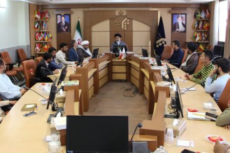 نشست رئیس مجتمع آموزش عالی اصفهان با شورای تشکل‌ها نمایندگی