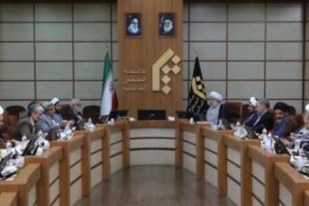 امضای تفاهم‌نامه همکاری میان المصطفی و کمیته امداد امام خمینی(ره)