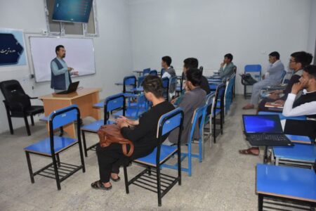 کارگاه آموزش کسب و کارهای اینترنتی در افغانستان برگزار شد