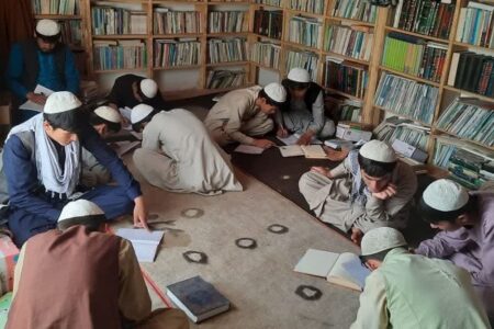 کارگاه «آشنایی با روش آیین نگارش و ویرایش» در افغانستان برگزار شد