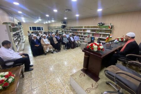حضور نفرات برتر جشنواره های قرآنی جامعة المصطفی در نمایندگی عراق + تصاویر