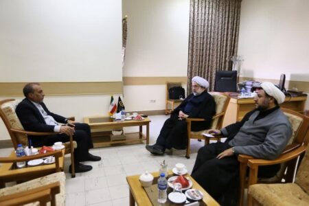 دیدار سفیر جمهوری اسلامی ایران در لاهه با رئیس جامعةالمصطفی