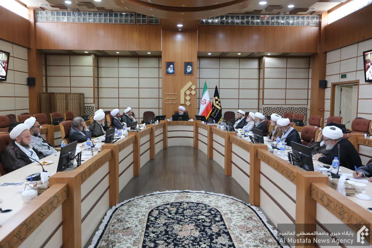 بیانیه گام دوم انقلاب منشور ایجاد تمدن جهانی اسلام است - پایگاه خبری جامعةالمصطفی العالمیه | پایگاه خبری جامعةالمصطفی العالمیه