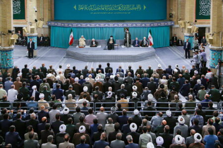 مشروح بیانات رهبر انقلاب در دیدار با مهمانان کنفرانس وحدت اسلامی