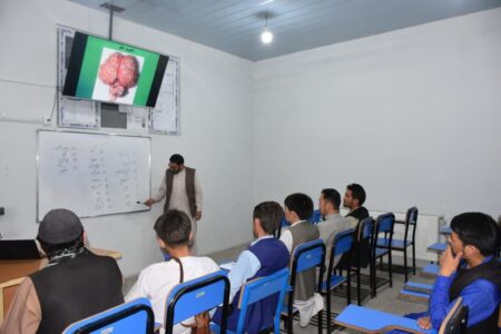 کارگاه روش های مطالعه صحیح و تقویت حافظه در نمایندگی افغانستان برگزار شد