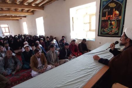  مراسم حمایت از مسلمانان مظلوم غزه در مدرسه علمیه امام‌زمان(ع) افغانستان+تصاویر