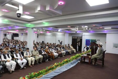تصاویر/ گردهمایی دانشگاهی «وحدت اسلامی؛ آسیب‌ها و راهکار» در افغانستان