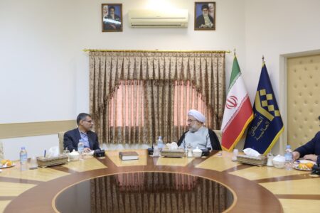دیدار سفیر ایران در کنیا با رئیس جامعةالمصطفی