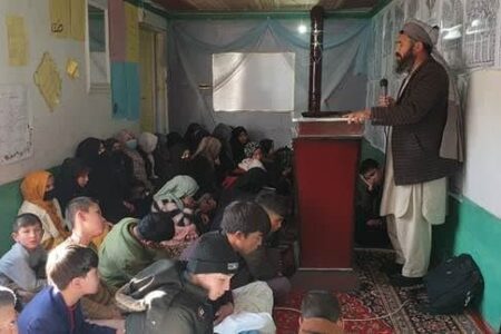برپایی جلسه درس اخلاق در مدارس پیوسته نمایندگی افغانستان