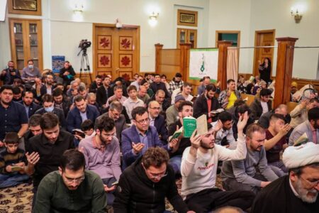پخش زنده دعای پرفیض کمیل از مسجد خاتم الانبیاء مسکو