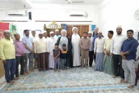 بازدید رئیس المصطفی از مسجد شیعیان در شرق سریلانکا