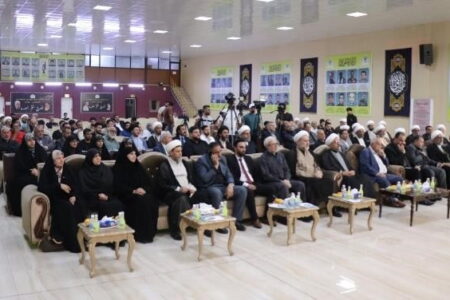 همایش «من الخمینی الی الخامنئی وحدة المسار والمسیرة» در عراق برگزار شد