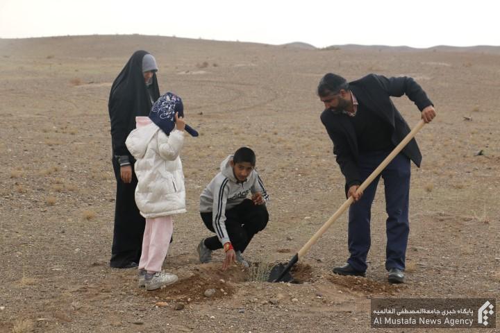 پویش نهال کاری خانوادگی