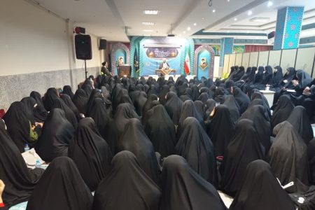 مراسم میلاد حضرت معصومه(س) و روز دختر در مدرسه عالی بنت المصطفی