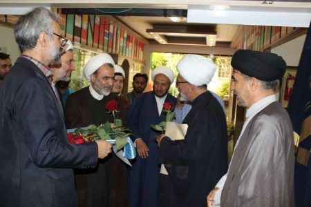 آیین بزرگداشت مقام معلم در مجتمع آموزش عالی علوم انسانی اسلامی