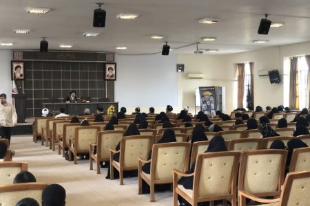 مراسم تجلیل از اساتید و مربیان مرکز امور خانواده المصطفی