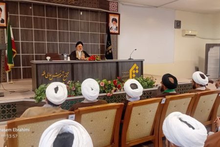 گردهمایی طلاب افغانستانی جامعةالمصطفی