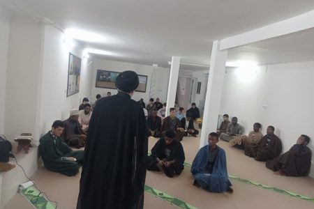 مراسم بزرگداشت ارتحال امام خمینی(ره) توسط طلاب افریقایی