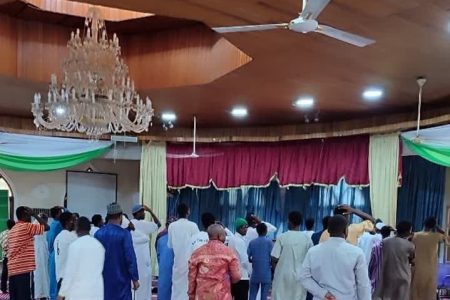 برپایی جلسات دعا برای پیروزی جمهوری اسلامی ایران در غنا، توگو و بنین