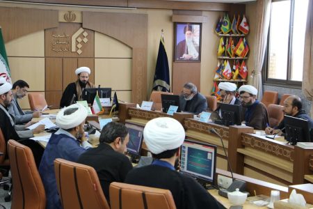اولین جلسه دفاع رساله علمی مقطع دکتری در نمایندگی اصفهان