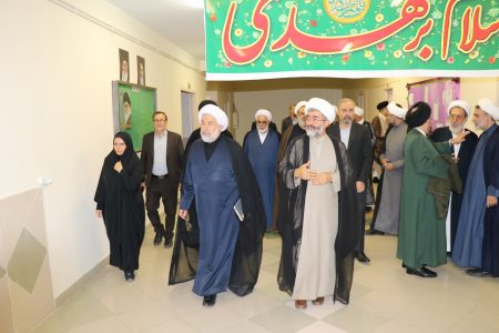 بازدید هیئت رئیسه المصطفی از مدرسه خواهران نمایندگی تبریز