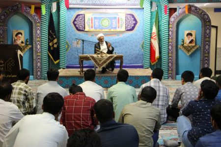 نشست نماینده ولی فقیه در هند با طلاب هندوستانی نمایندگی اصفهان