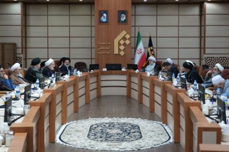 تنها رقیب گفتمانی تمدن مادی، گفتمان اسلام ناب و انقلاب اسلامی است