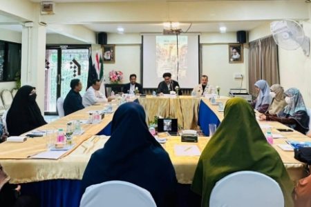 پیش نشست علمی همایش بین المللی (ما و غرب) در نمایندگی تایلند