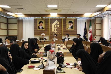 نشست تخصصی «نگرشی نوین بر سخنان امیرالمؤمنین علی(علیه السلام) در نهج‌البلاغه»
