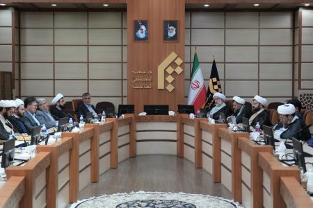 دیدار رئیس دانشگاه علوم پزشکی بقیةالله با آیت الله دکتر عباسی