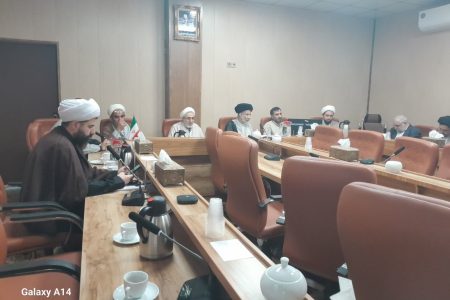 بررسی موضوع مشاوره اساتید در جامعةالمصطفی