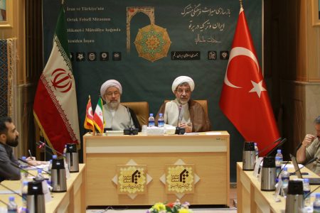نقش مهم ایران و ترکیه در توسعه علمی تمدن اسلامی
