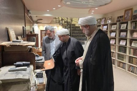 مرکز احیای تراث کاظمین میزبان نماینده‌ المصطفی در کشور عراق