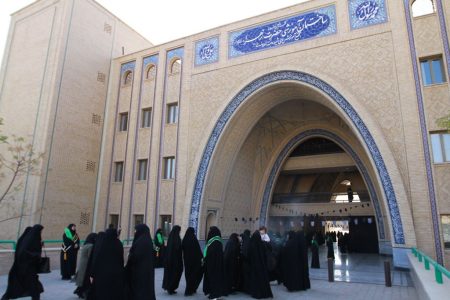 بازدید بانوان خیر از مراکز آموزشی المصطفی