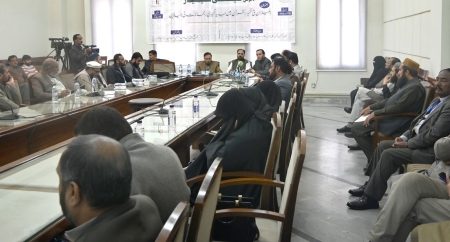 سیمینار ھیئت علمی تحت عنوان گرایش ھای نوین تفسیری در المیزان