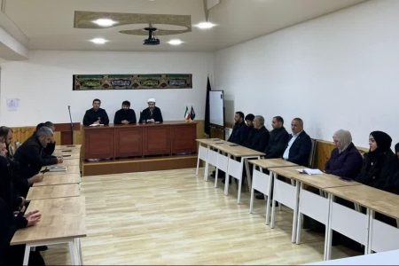 نشست رئیس نمایندگی المصطفی با اساتید مدارس نمایندگی گرجستان