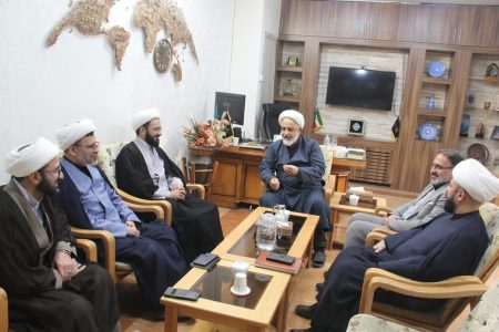 بازدید رئیس نمایندگی اصفهان از موسسه آموزش های کوتاه مدت و فرصت های مطالعاتی