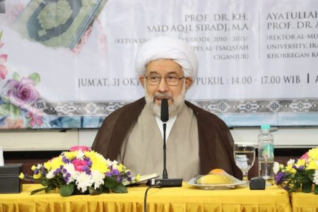 قرآن محور وحدت امت اسلامی است