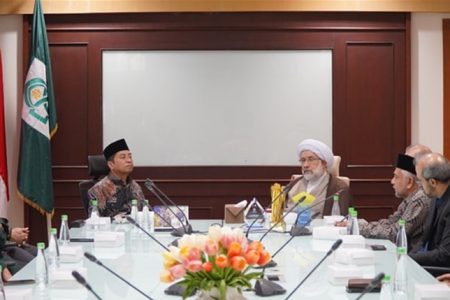 دیدار روسای جامعةالمصطفی و دانشگاه اسلامی علاءالدین ماکاسار اندونزی