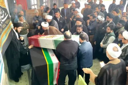 تشيع شهید گمنام در مجتمع آموزش عالی علوم انسانی اسلامی 