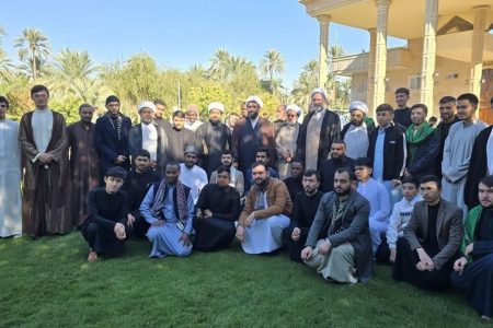 نشست تخصصی «به‌سوی حوزۀ پیشرو و طلیعه‌دار، دیدگاه‌های آینده‌نگر و توسعه‌ای»