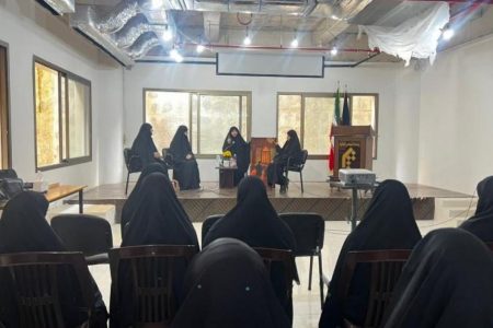 مراسم بزرگداشت مقام شهید در حوزه علمیه حضرت زهرا(س) لبنان