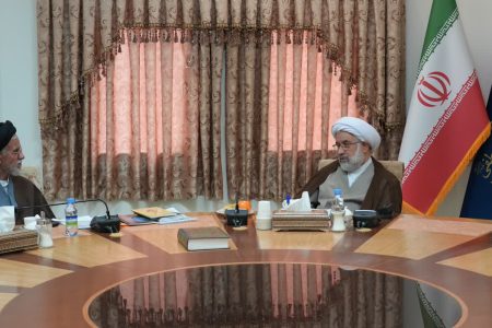 دیدار رئیس ستاد اعتکاف با آیت‌الله دکتر عباسی