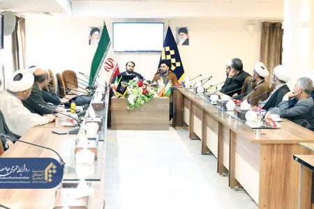 جلسه تخصصی تدوین مقالات بین‌المللی در نمایندگی خراسان با تأکید بر تعامل علمی با جهان