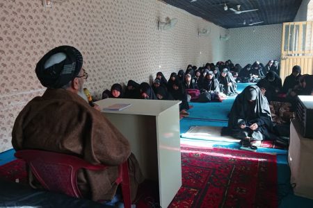 جلسه فرهنگی «نشانه‌های مومن و نشانه‌های منافق»